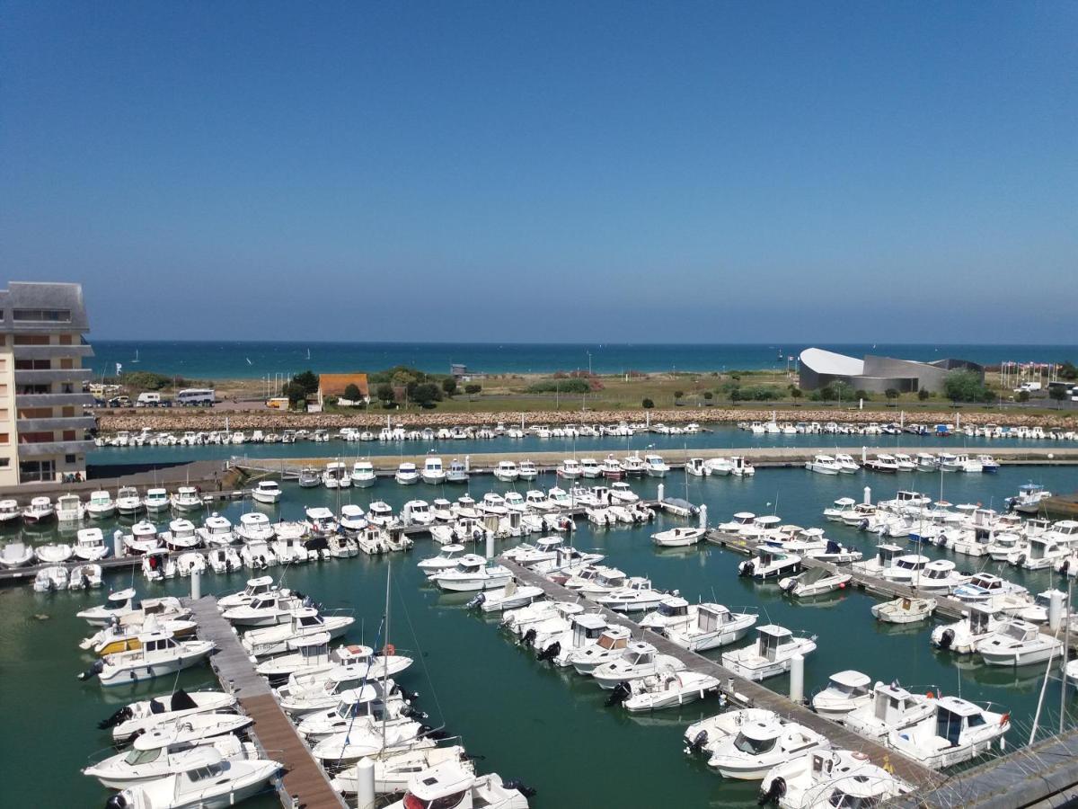 La Tete Dans Les Nuages, Les Pieds Dans L'Eau Apartment Courseulles-sur-Mer Bagian luar foto